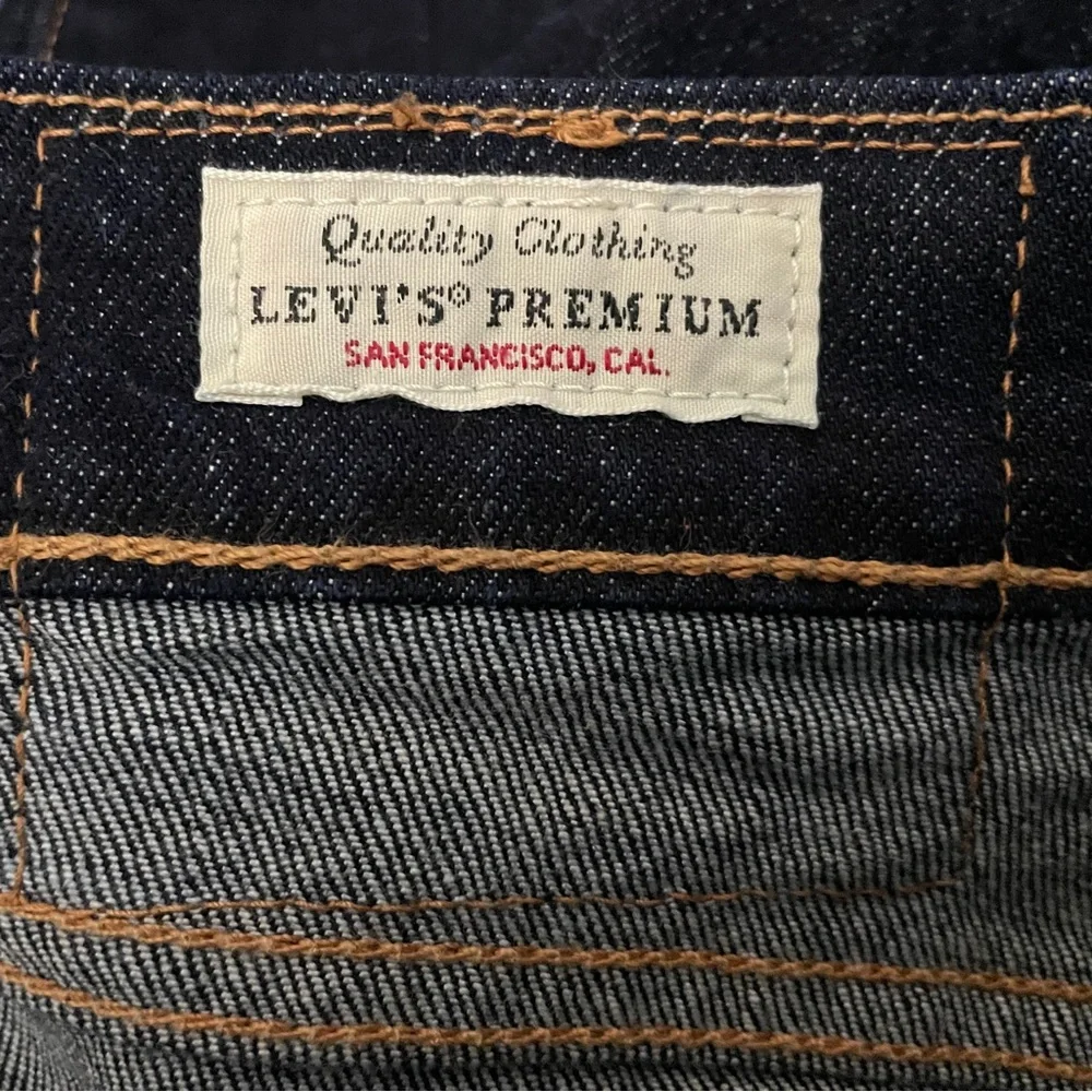 Levis these levi